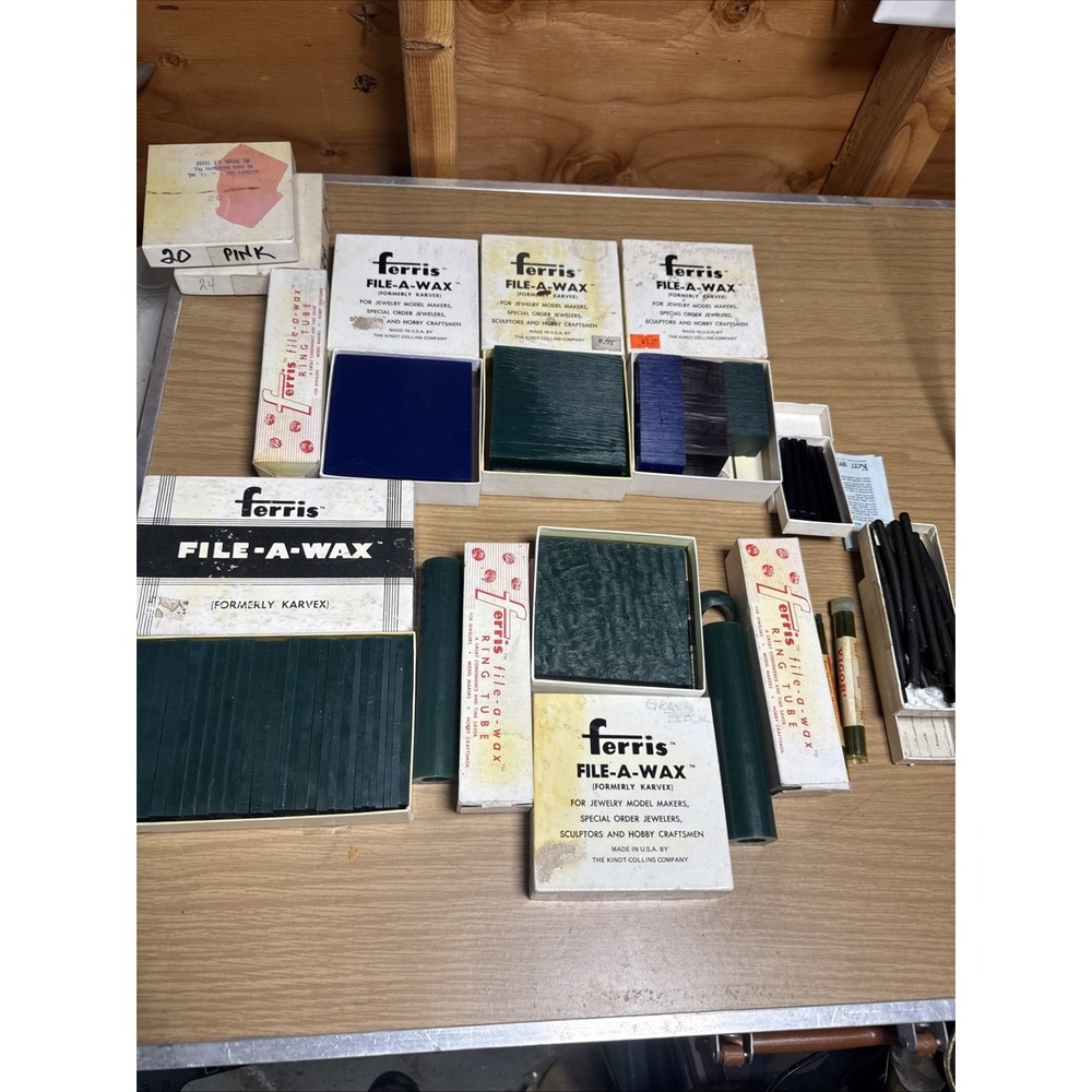 Ferris File-a-wax Lot Mix Blue Green Tube Bricks Block